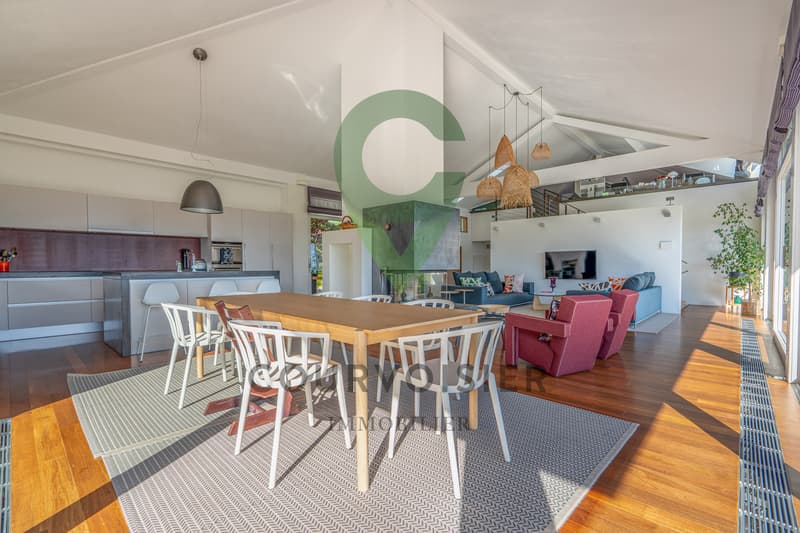 Superbe villa contemporaine avec vue panoramique et piscine miroir (2)