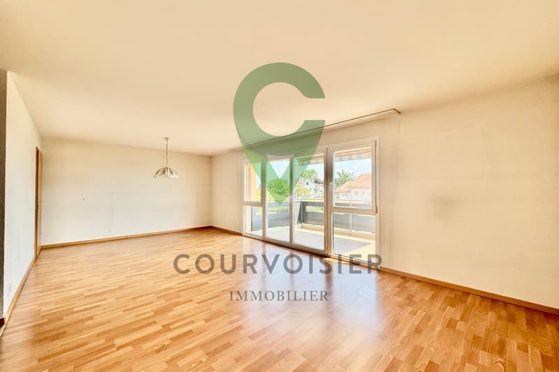 Schönes 4.5-Zimmer-Apartment mit Seeblick und Alpenblick (2)