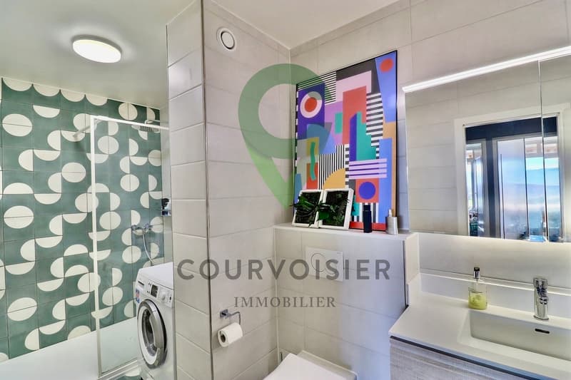Appartement à rafraîchir avec vue dégagée et piscine de résidence (11)