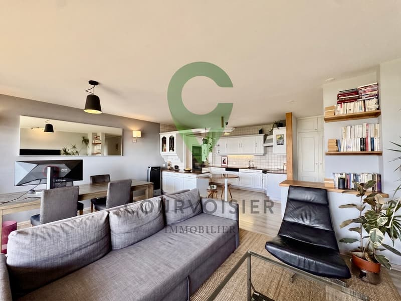 Appartement à rafraîchir avec vue dégagée et piscine de résidence (3)