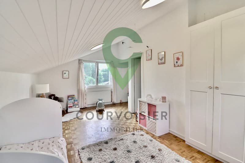 Appartement d'exception de 6,5 pièces avec piscine et jardin privés (8)