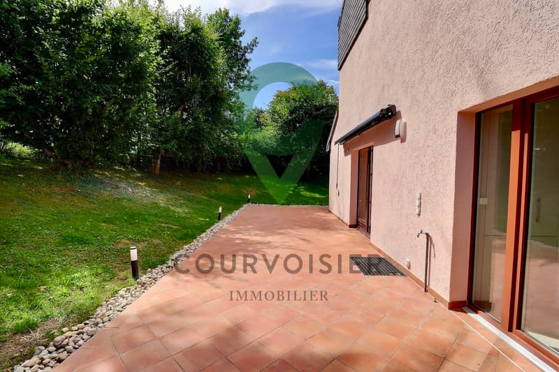 Charmante maison en pignon rénovée avec jardin et piscine (4)