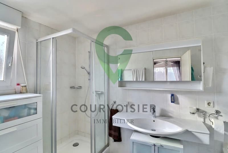 Maison spacieuse avec appartement séparé (10)