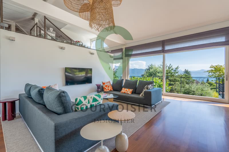 Sublime villa contemporaine avec vue panoramique et piscine miroir (5)