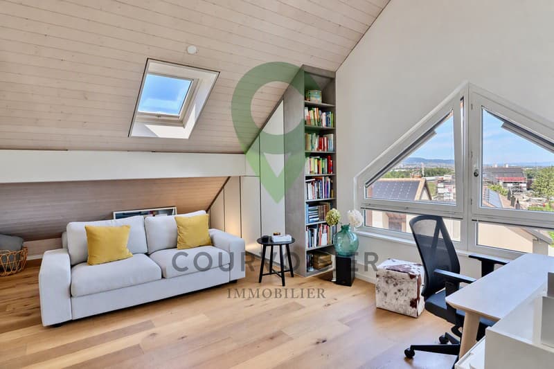 Spacieux duplex en attique avec cachet à 5 minutes de Nyon (10)