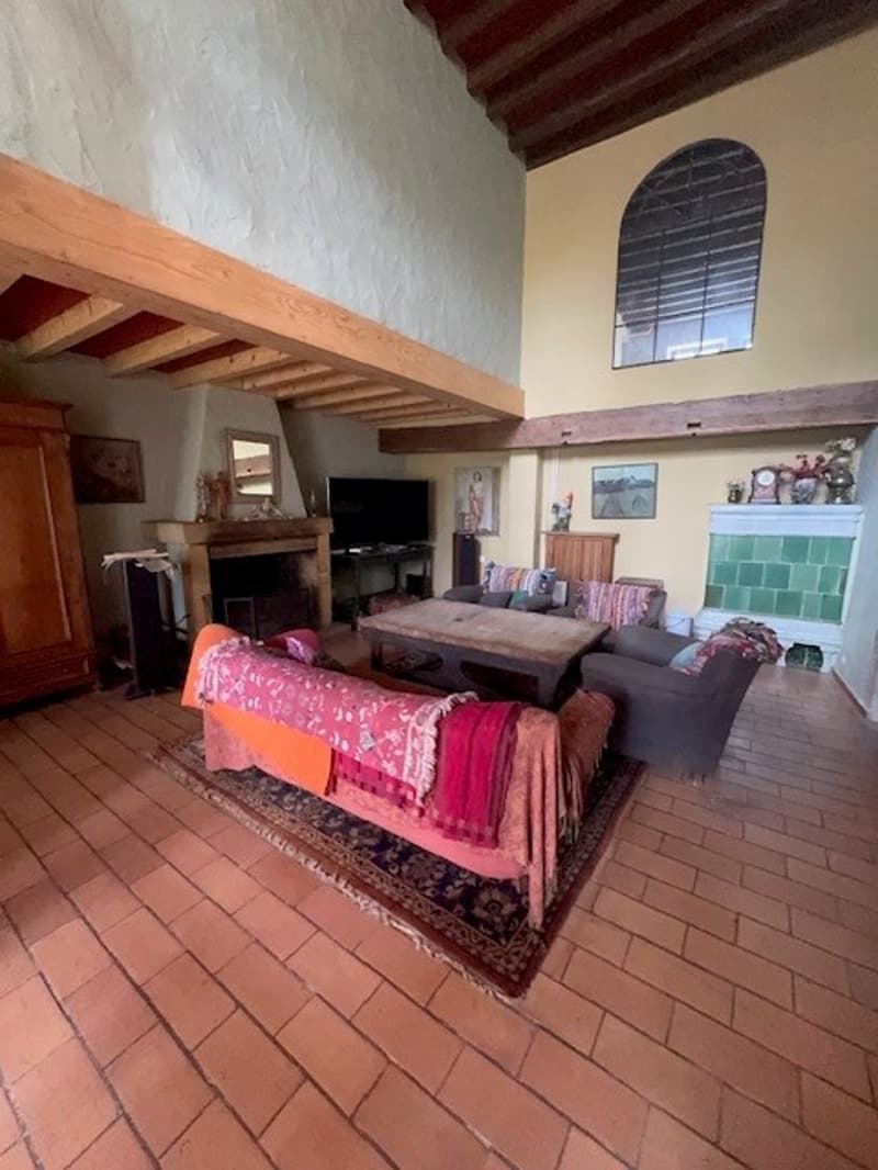 Charaktervolles renoviertes 7-Zimmer-Haus in Eclepens – Eine außergewöhnliche Erbschaft (8)