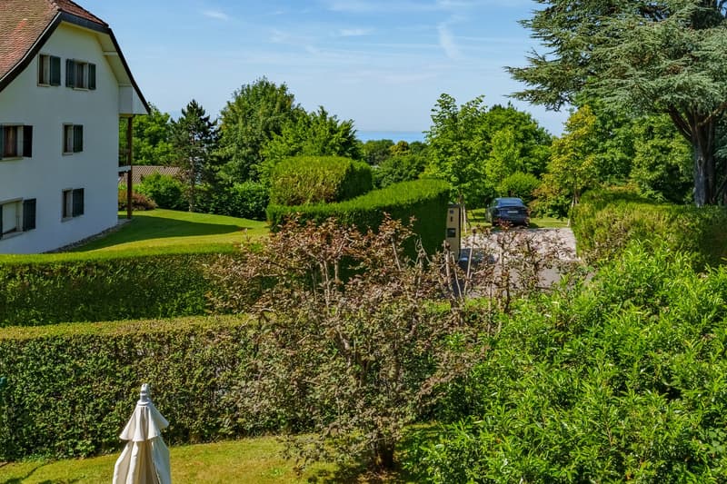 Spacieux appartement de 6.5 pièces avec vue et balcon à Lausanne (11)