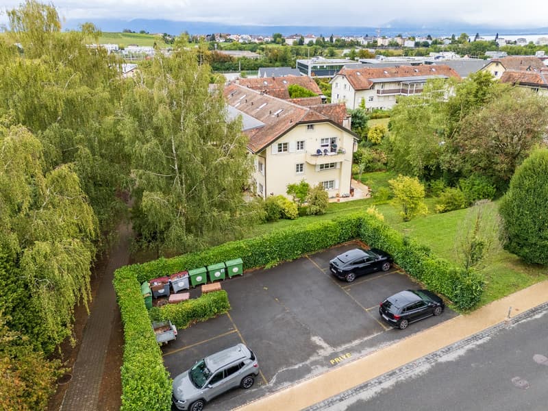 LONAY - Lumineux appartement duplex en attique de 4.5 pièces (2)
