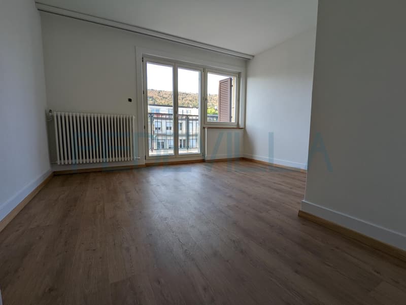 À deux pas de la gare - Appartement lumineux de 3 pièces (3)