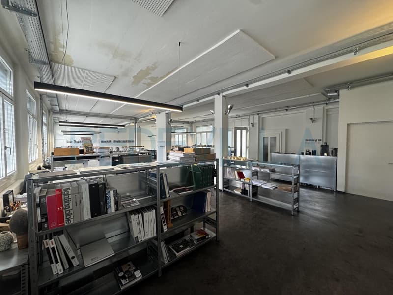 Local commercial de 185 m² au rez-de-chaussée (2)
