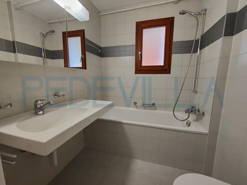 2502 Bienne: 2.5 pièces à proximité du parc de la ville (4)