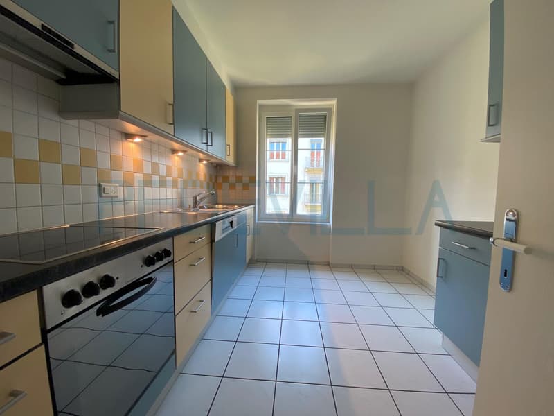 À louer - charmant appartement de 3 pièces au rez-de-chaussée (3)