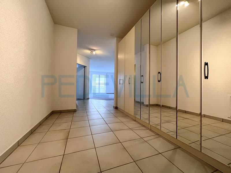 Charmant appartement de 2.5 pièces, situé au 1er étage (8)