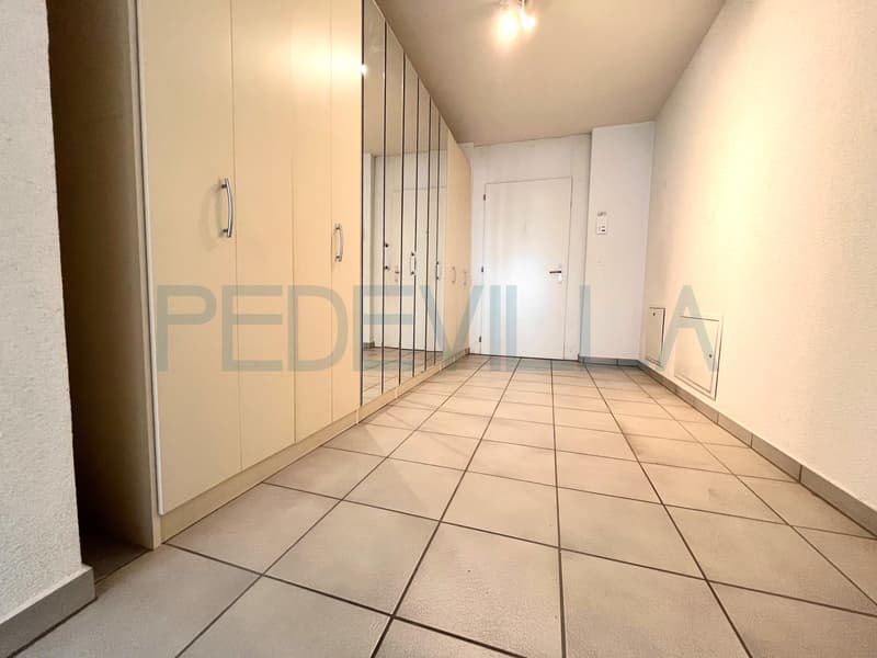 Charmant appartement de 2.5 pièces, situé au 1er étage (7)