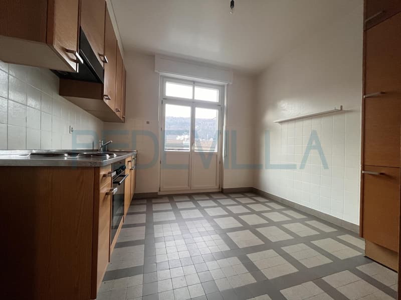 Appartement de 2.5 pièces proche de la gare (5)