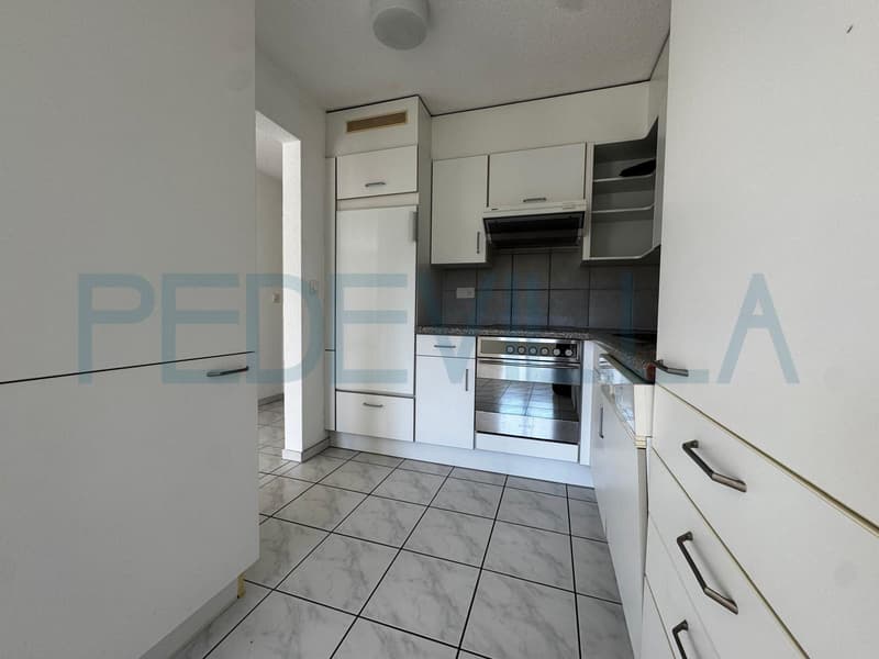 Zu vermieten - Helle 3.5-Zi-Wohnung in Pieterlen (2)