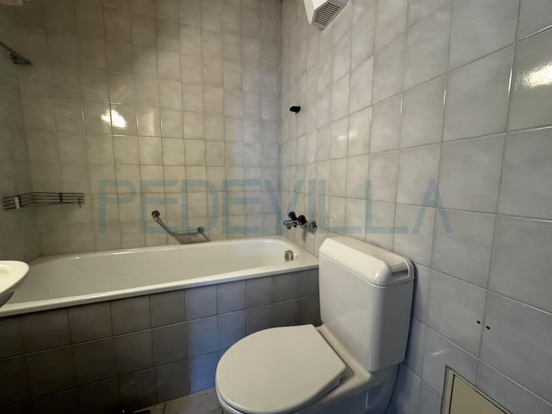 Zu vermieten ? Schöne 2,5-Zimmer-Wohnung im 4. Stock (5)
