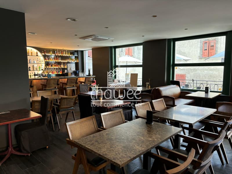 Elegant and prestigious bar-restaurant in the heart of Fully! (3)