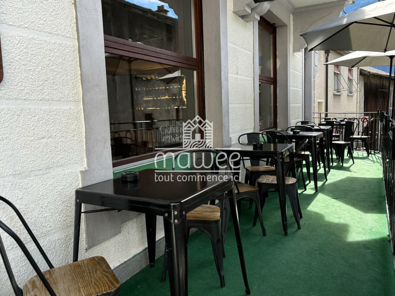 Elegant and prestigious bar-restaurant in the heart of Fully! (7)