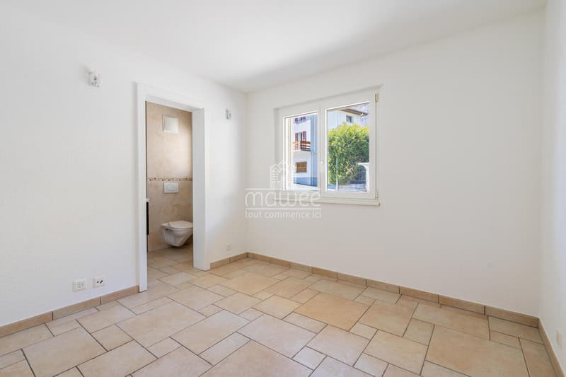 Renovated apartment in 2026 with large terrace in a small building (10)