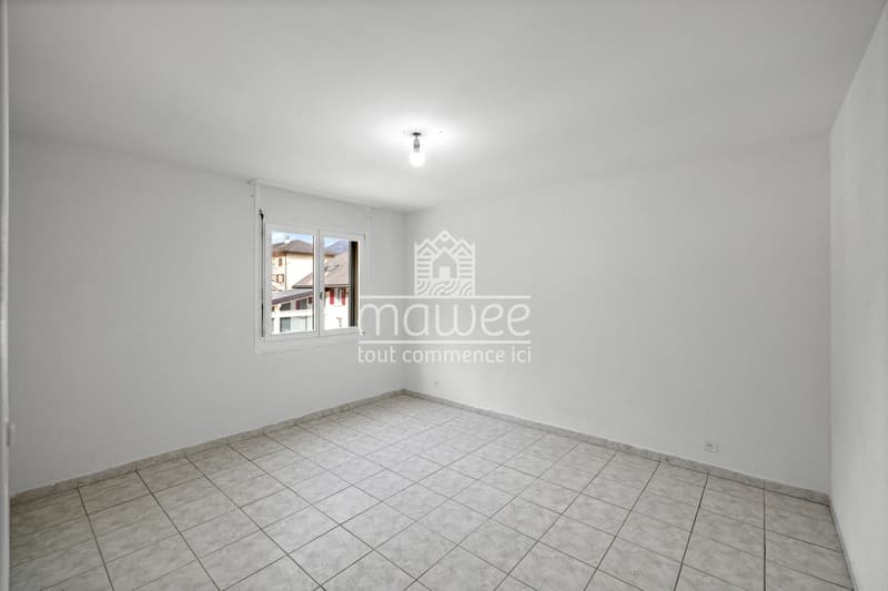Opportunité à saisir - Spacieux 4,5 pièces lumineux au coeur du village (11)