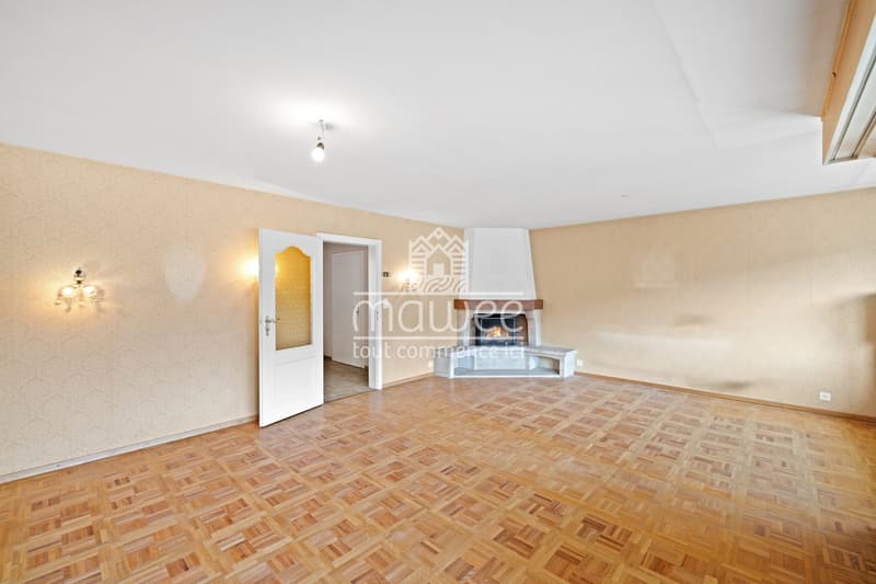 Immeuble avec fort potentiel au centre de Chamoson (7)