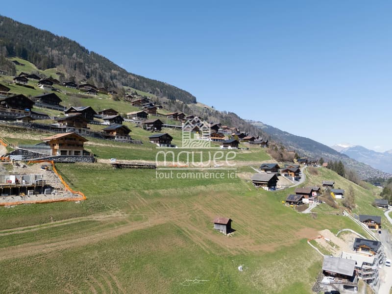 Chalet individuale nuovo con ampio balcone e vista libera! (11)