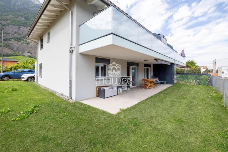 Charmant 3,5 pièces avec terrasse, jardin et deux places de parc (11)