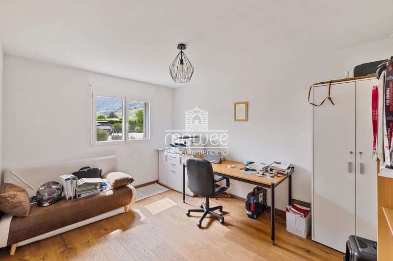 Charmant 3,5 pièces avec terrasse, jardin et deux places de parc (7)