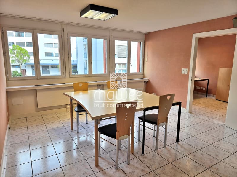 Bureau / surface commerciale de 75 m² au centre de Martigny (1)
