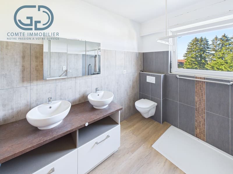 Individual villa on a large plot close to nature (7)
