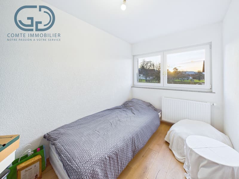 Wohnung mit 7 Zimmern renoviert (12)