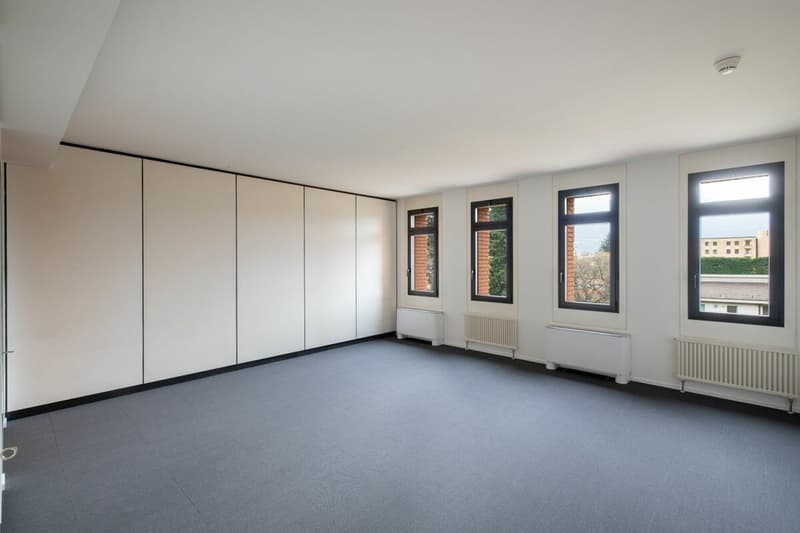 Büros verschiedener Größe, teilbar, in funktionaler und prestigeträchtiger Lage (13)