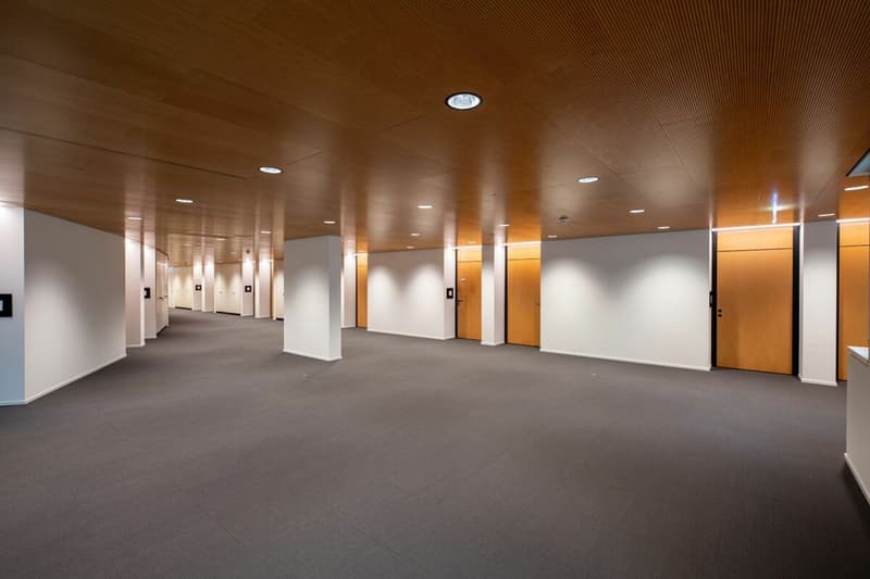 Büros verschiedener Größe, teilbar, in funktionaler und prestigeträchtiger Lage (8)