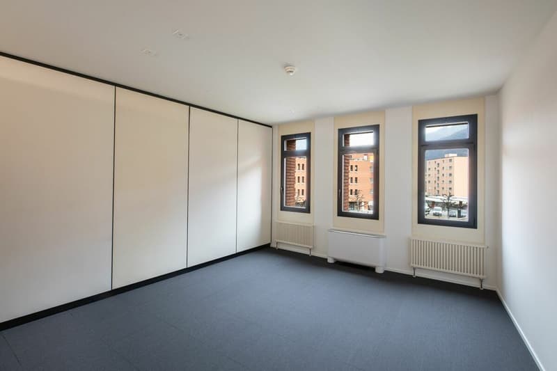 Büros verschiedener Größen, teilbar, in funktionaler und prestigeträchtiger Lage (11)
