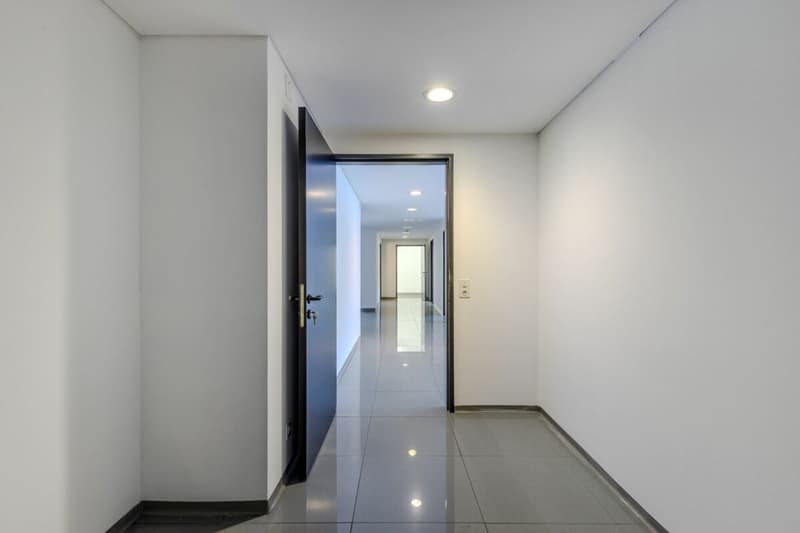 Ufficio in centro a Chiasso vis-a-vis la stazione FFS (6)