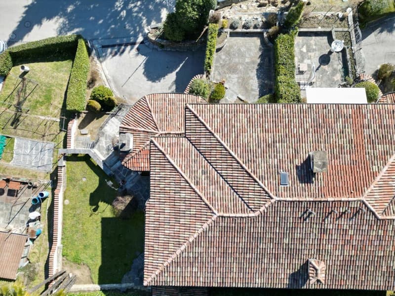 Villa élégante de style méditerranéen avec vue imprenable sur le golfe de Lugano (23)