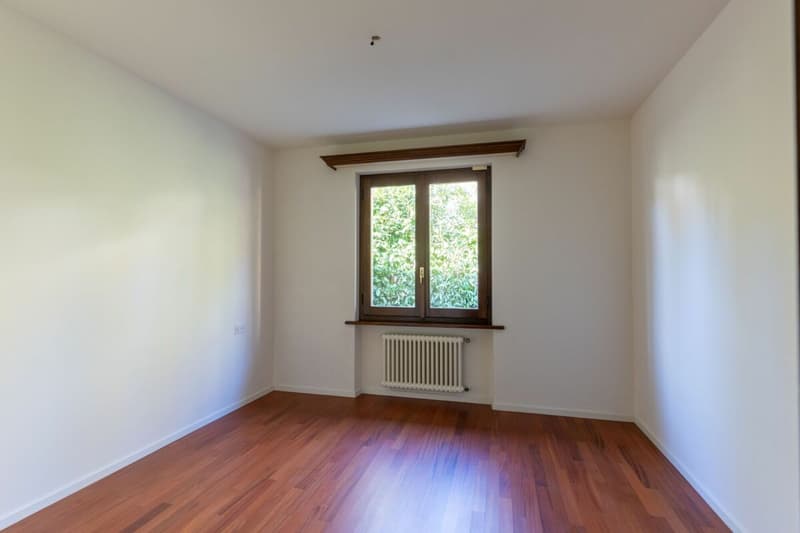 Villa élégante de style méditerranéen avec vue imprenable sur le golfe de Lugano (14)