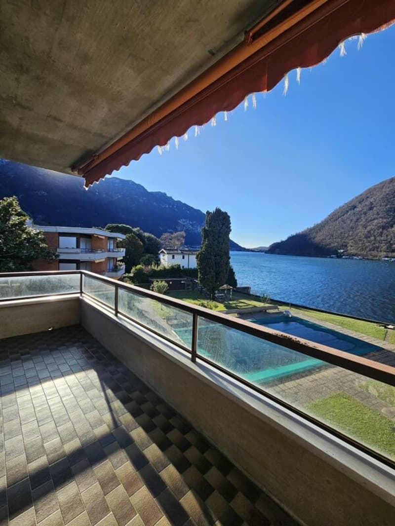 2,5 pièces face au lac avec balcon (2)