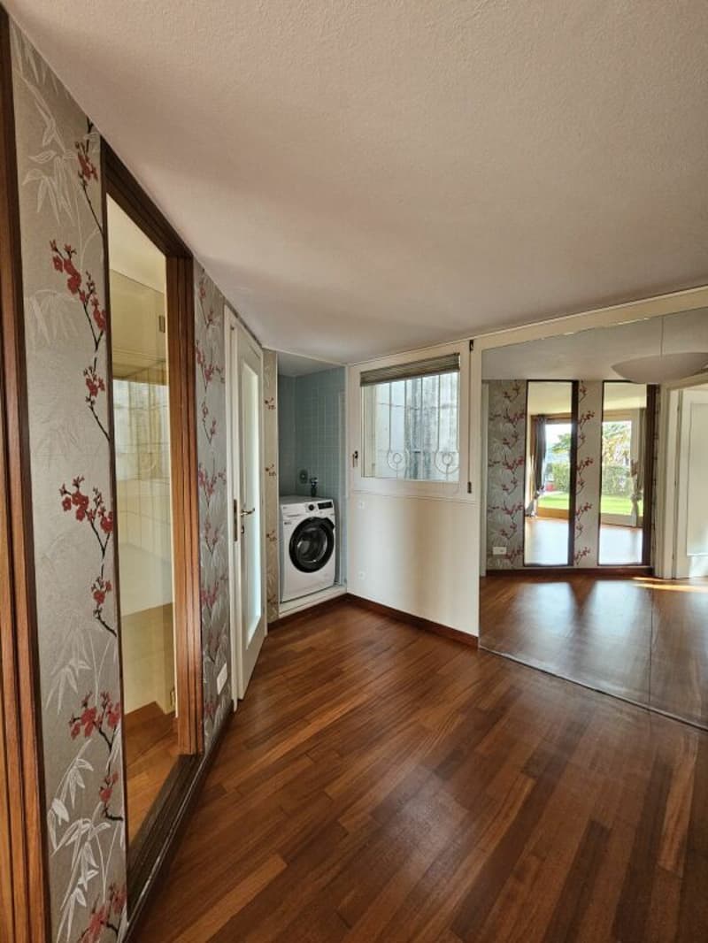 4.5 locali con vista lago e giardino (8)