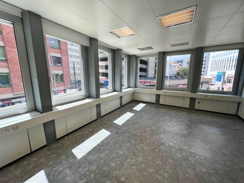 Büro im Stadtzentrum (2)