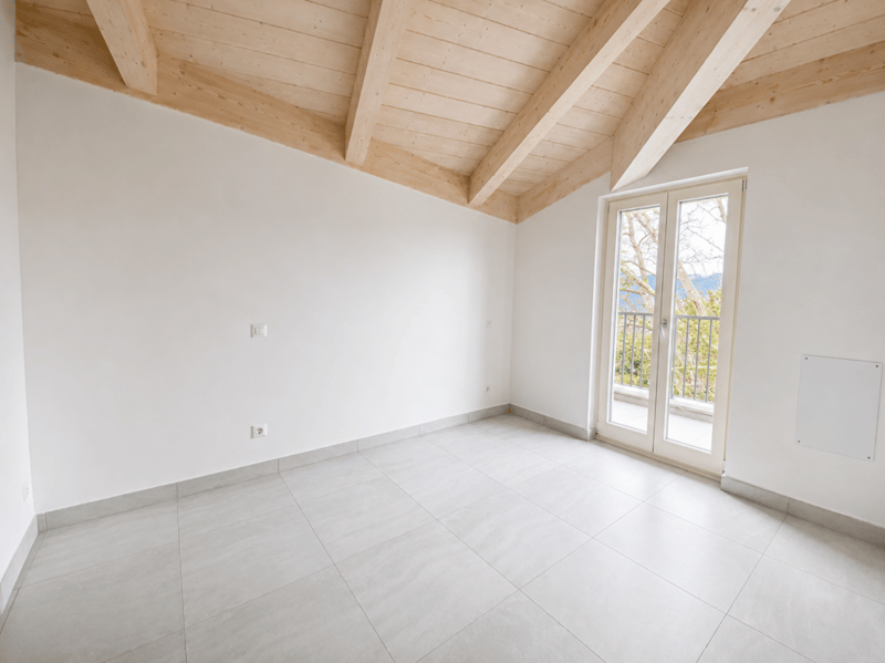 Modernes 2.5-Zimmer-Wohnung mit Galerie (5)