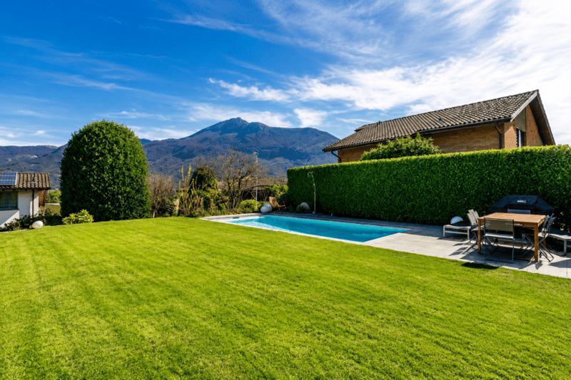 Single-family villa with pool (9)
