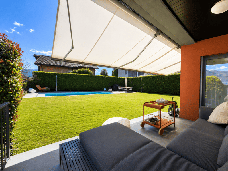 Single-family villa with pool (2)