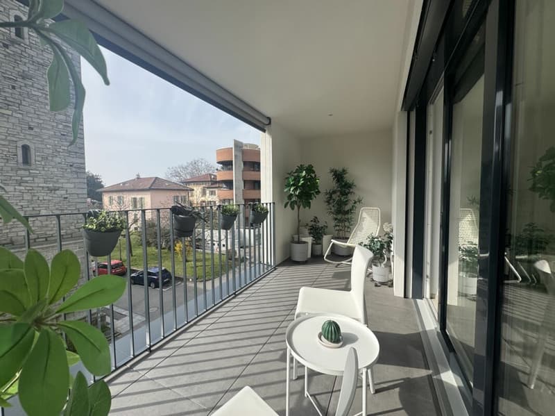 Beautiful and modern 2.5-room apartment, fully furnished (1)