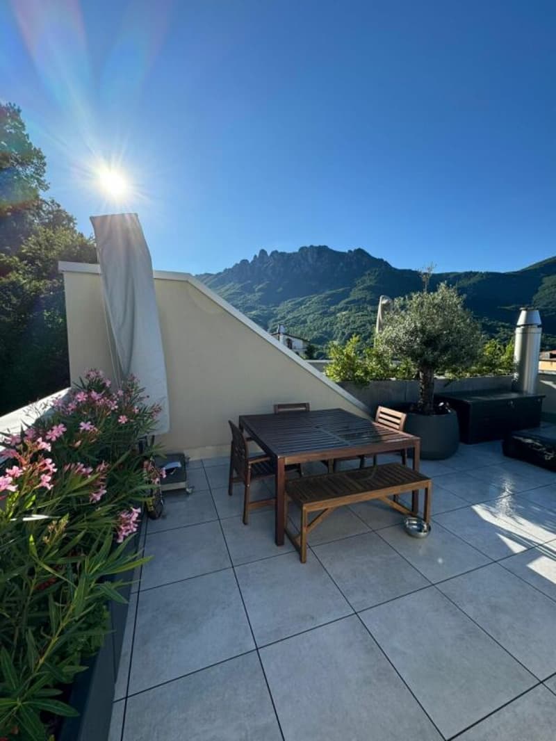 Splendide maison mitoyenne avec terrasse panoramique (6)