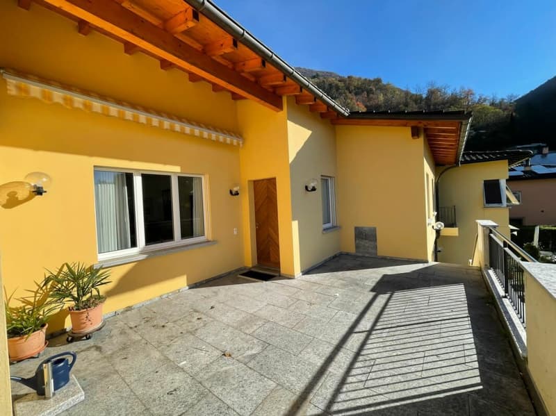 Interessantes Haus mit Garten und Seeblick (4)