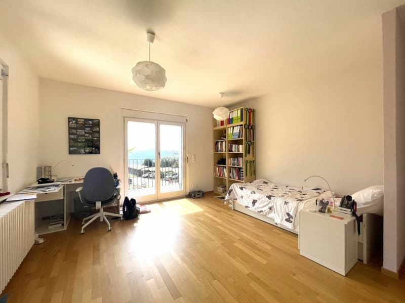 Single family house with lake view (10)