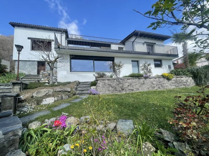 Single family house with lake view (17)