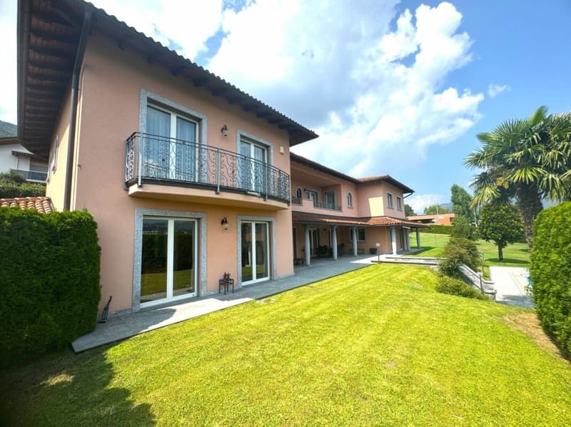 Prästigevilla mit Baugrund (4)